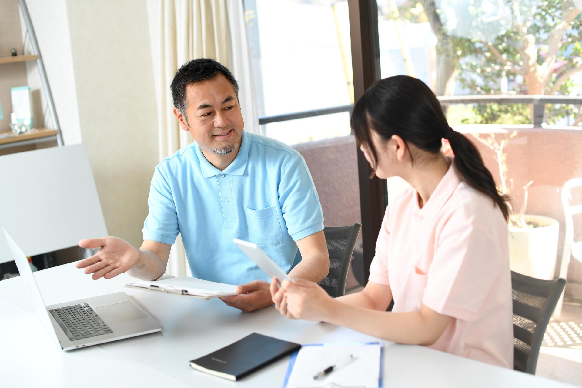 介護スタッフのイメージ画像